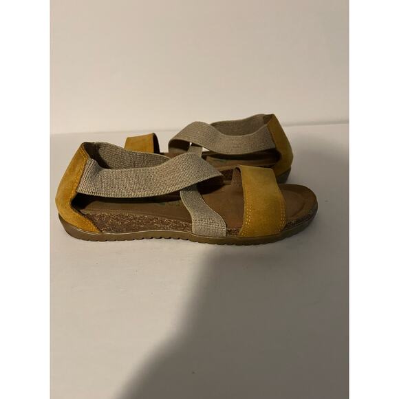 BioNatura Women's Leather Elastic Straps Crossed On Sandals Yellow/Beige Size 39 - Picture 3 of 10